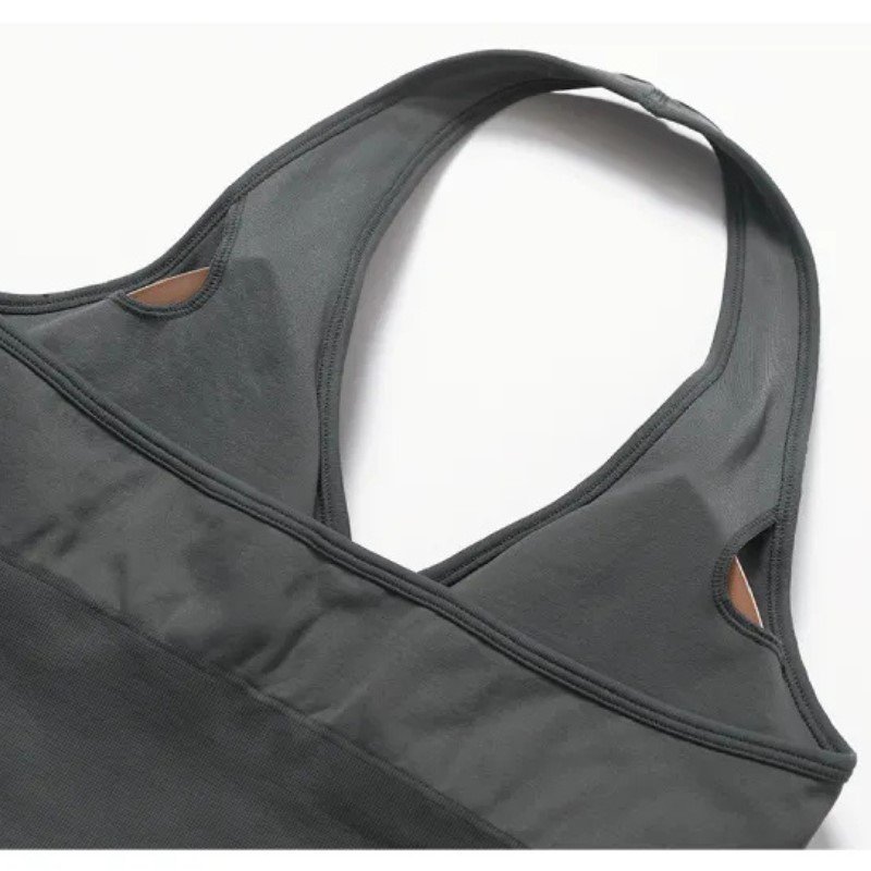 top échancré dos nu